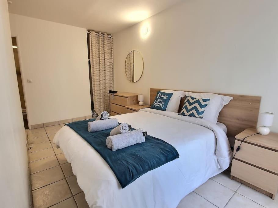 Le Cosy Wiener *Paris*Gare A 300 M*Disneyland* Champs-Sur-Marne Ngoại thất bức ảnh